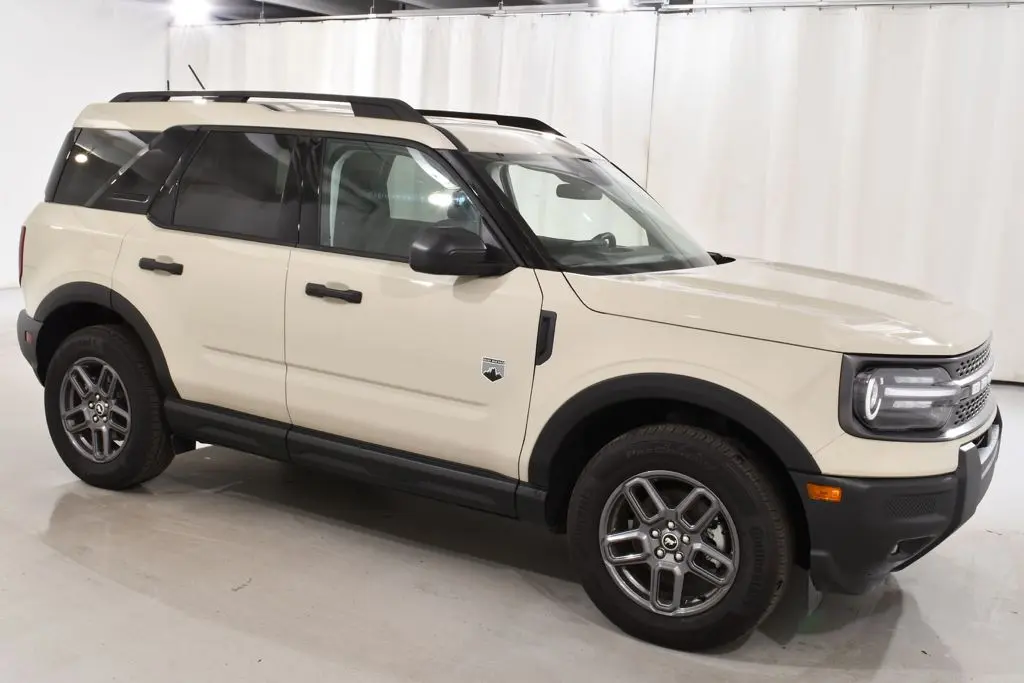 2025 Ford Bronco - $25,455