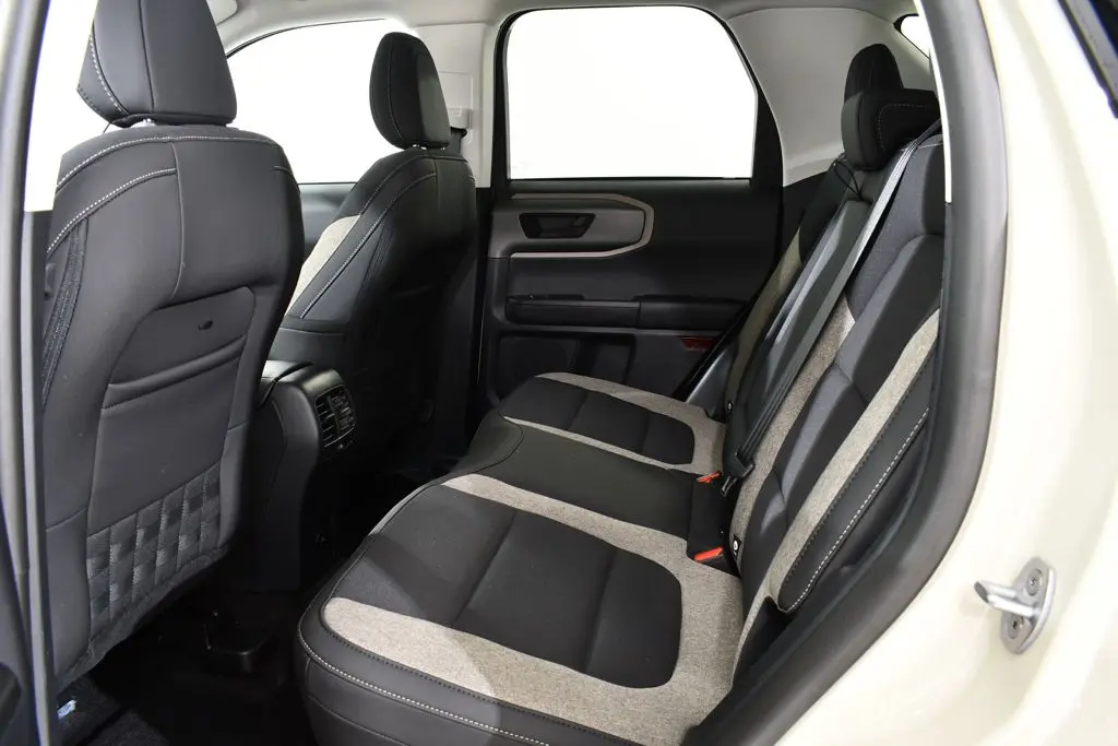 2025 Ford Bronco - $25,455