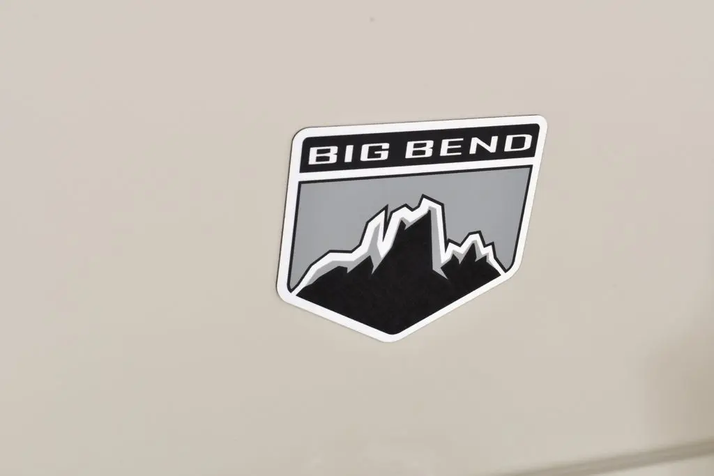 2025 Ford Bronco - $25,455