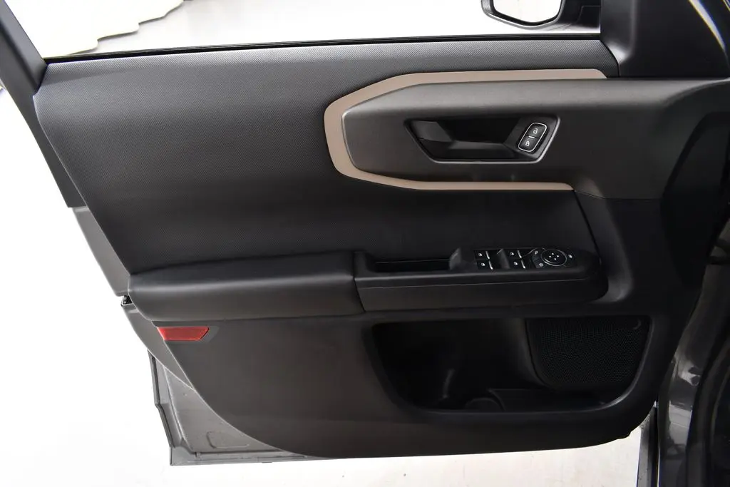 2025 Ford Bronco - $25,755