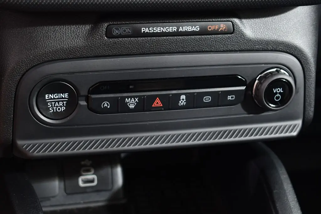 2025 Ford Bronco - $25,755