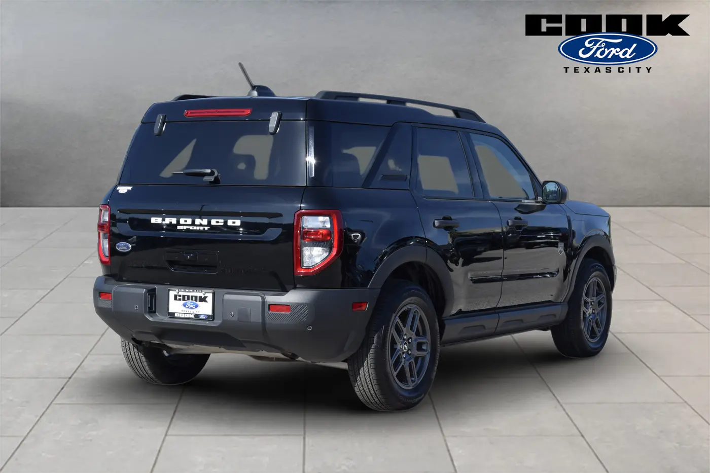 2025 Ford Bronco - $23,925