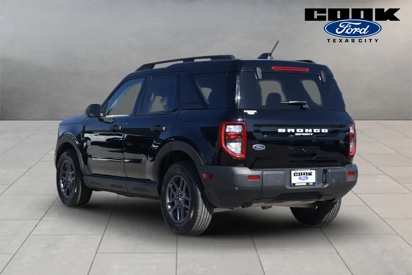 2025 Ford Bronco - $23,925