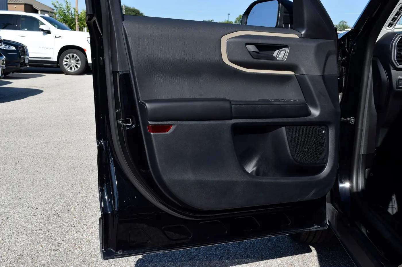 2025 Ford Bronco - $23,925