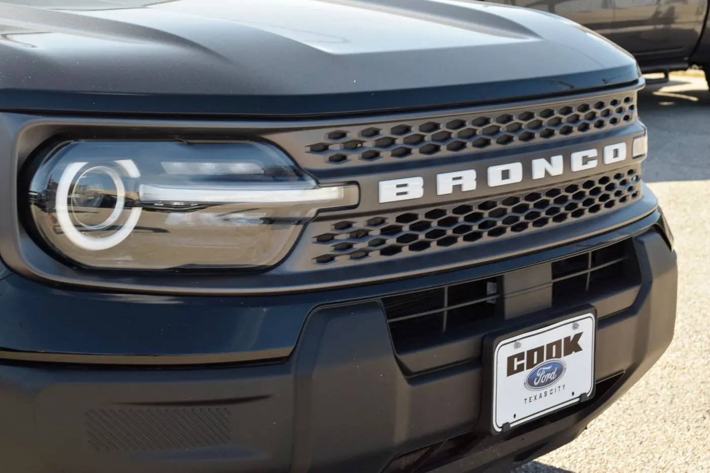 2025 Ford Bronco - $23,925