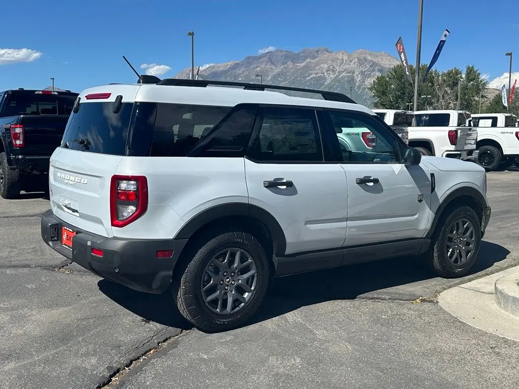 2026 Ford Bronco - $30,500