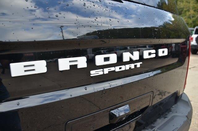 2025 Ford Bronco - $25,900
