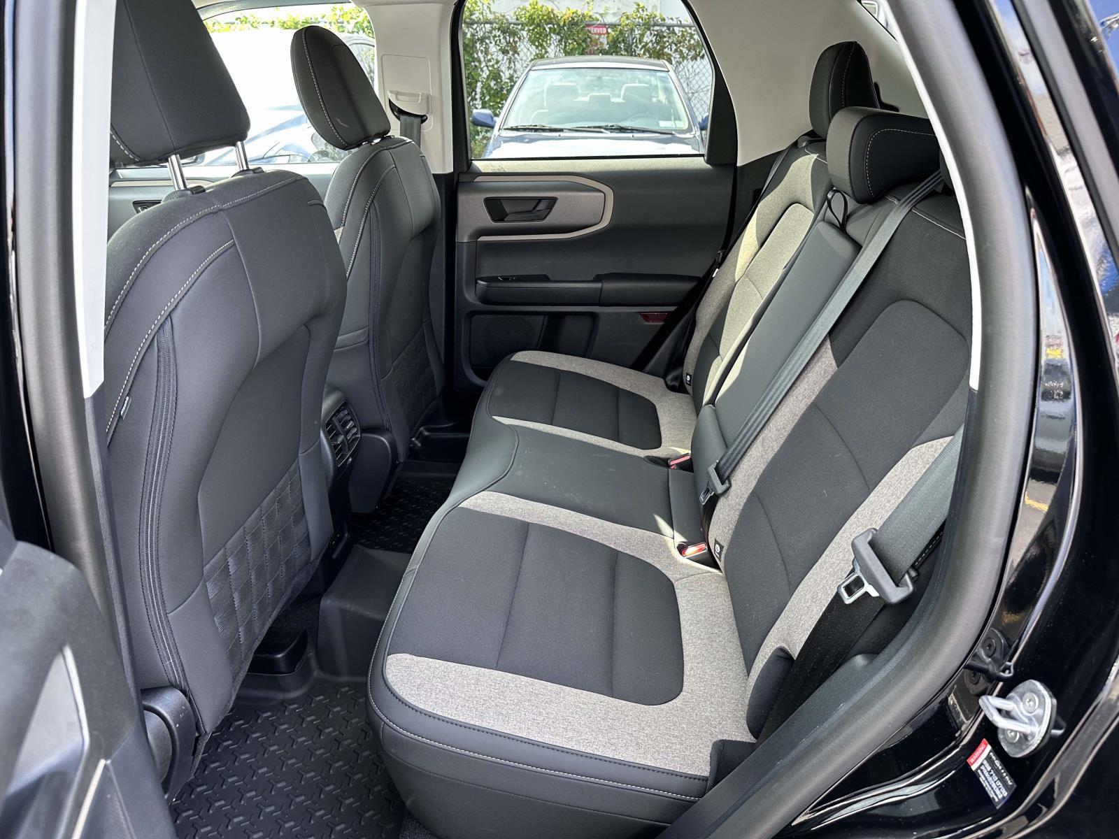 2026 Ford Bronco - $32,489