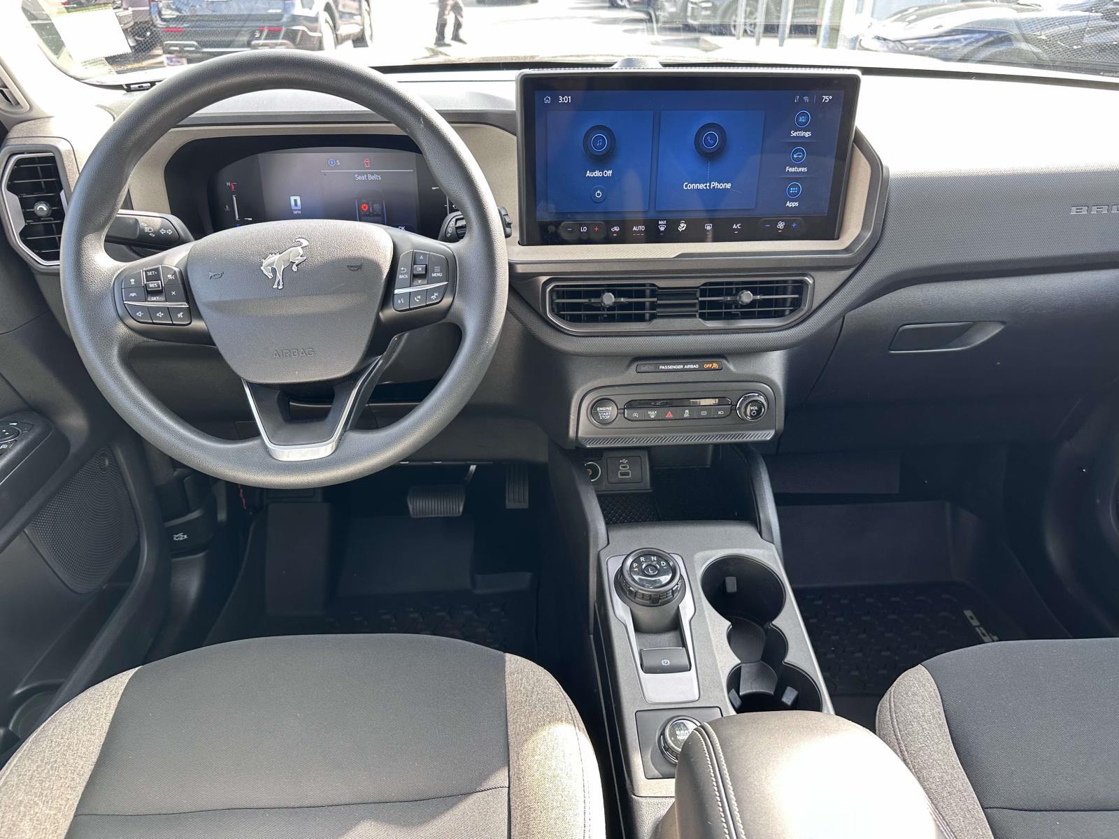 2026 Ford Bronco - $32,489