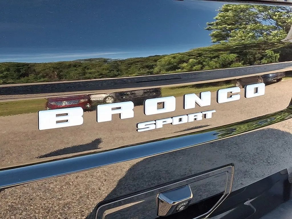 2026 Ford Bronco - $35,287