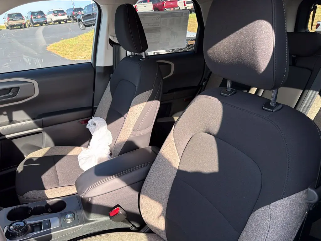 2026 Ford Bronco - $31,498