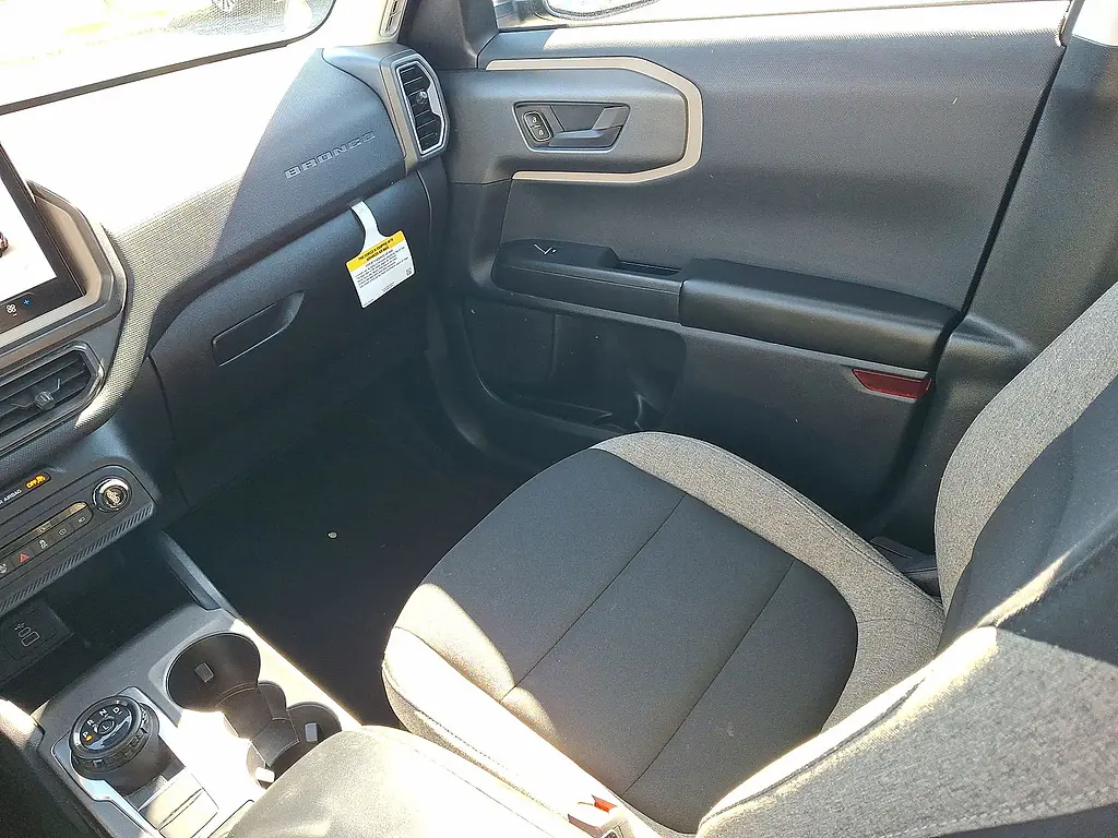 2025 Ford Bronco - $26,177