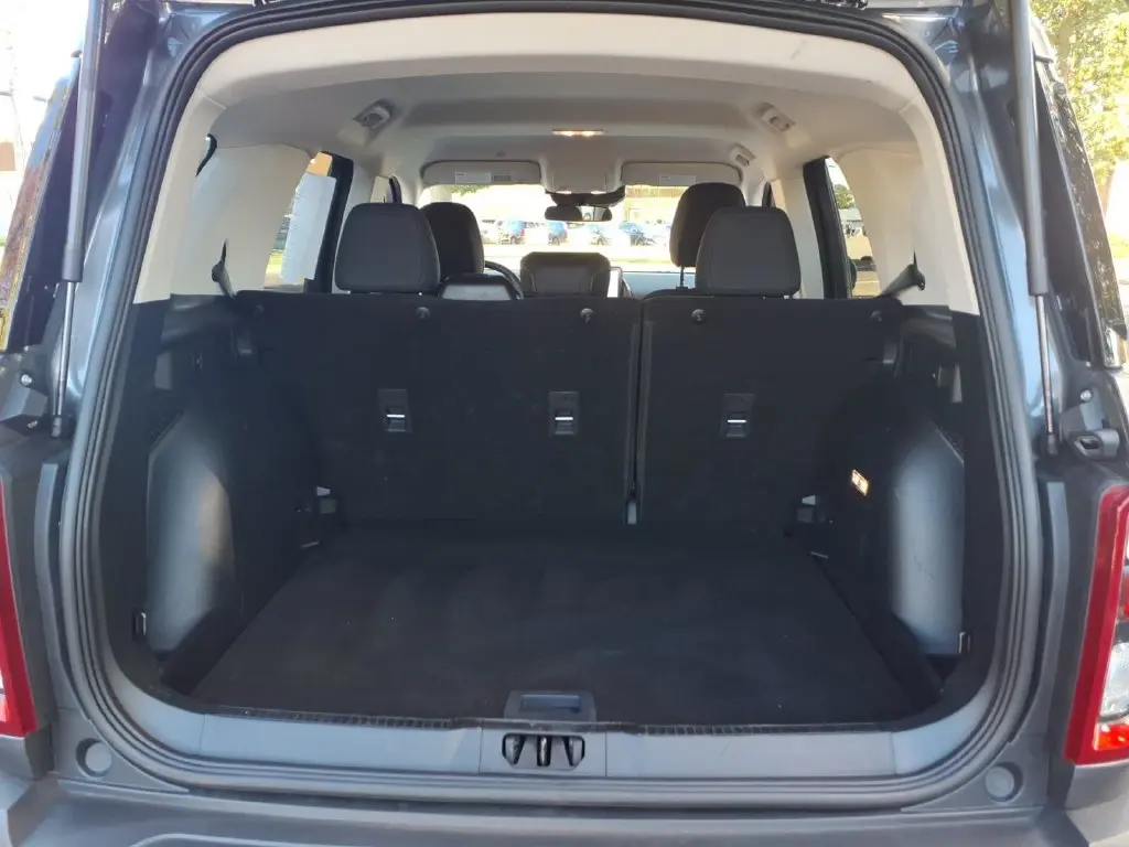 2025 Ford Bronco - $30,800
