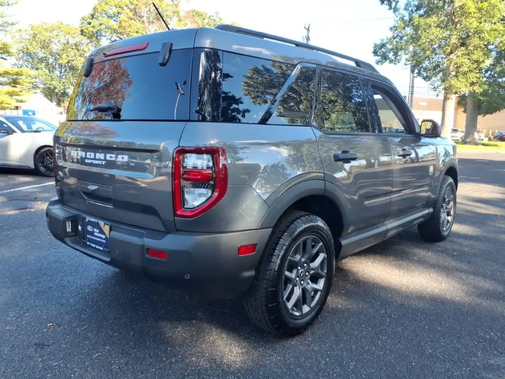 2025 Ford Bronco - $30,800