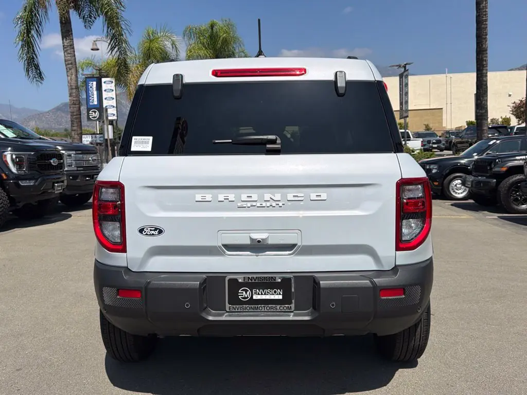 2026 Ford Bronco - $33,598