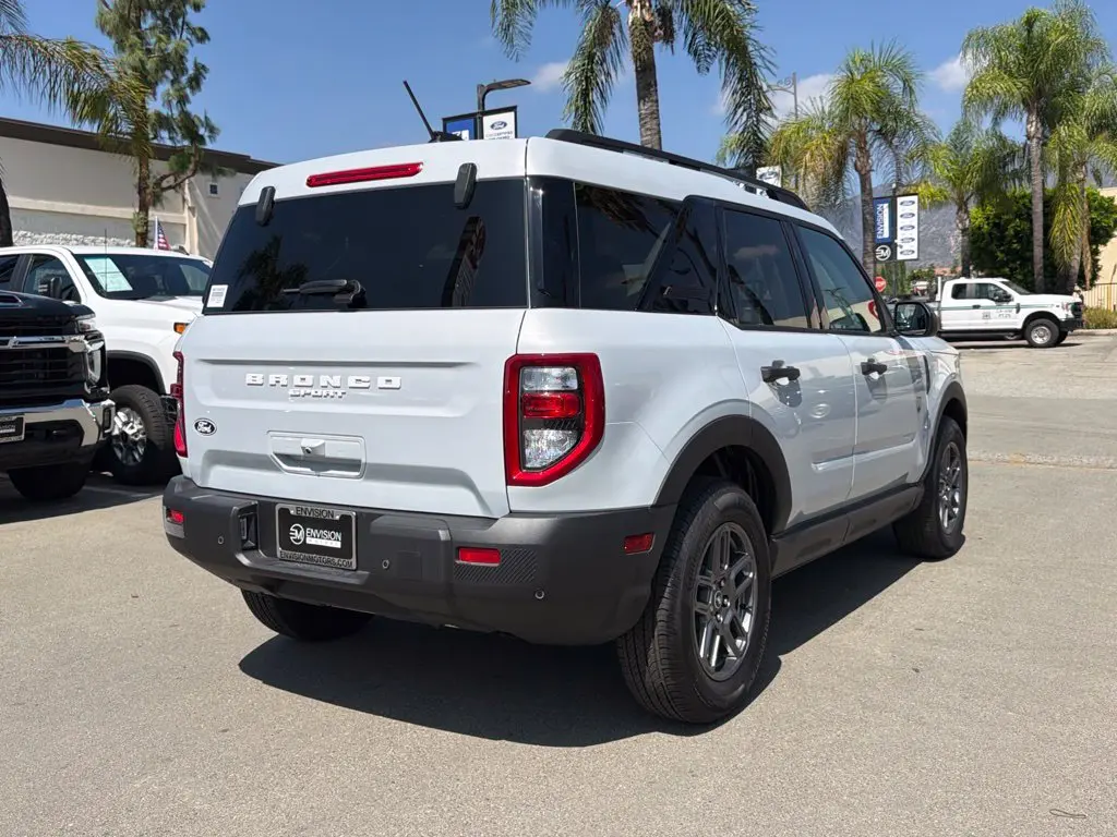 2026 Ford Bronco - $33,598