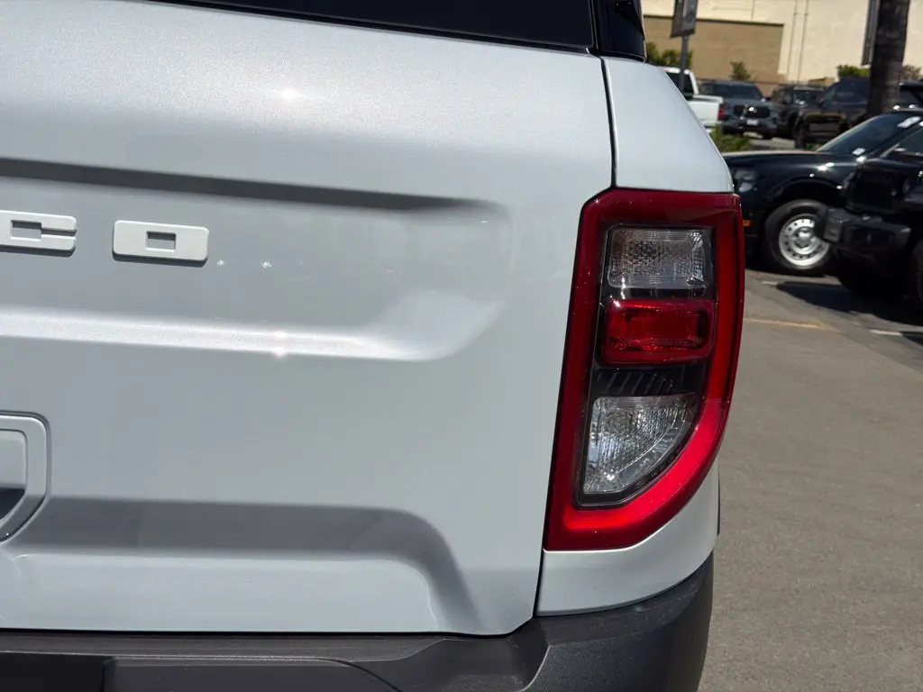 2026 Ford Bronco - $33,598
