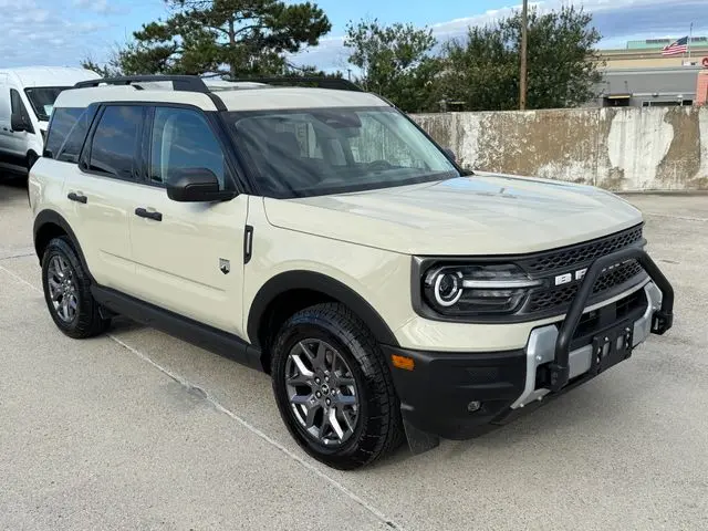 2025 Ford Bronco - $26,501