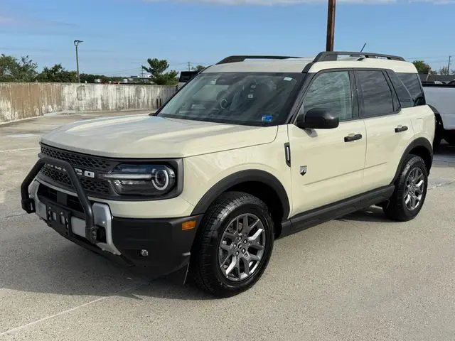 2025 Ford Bronco - $26,501