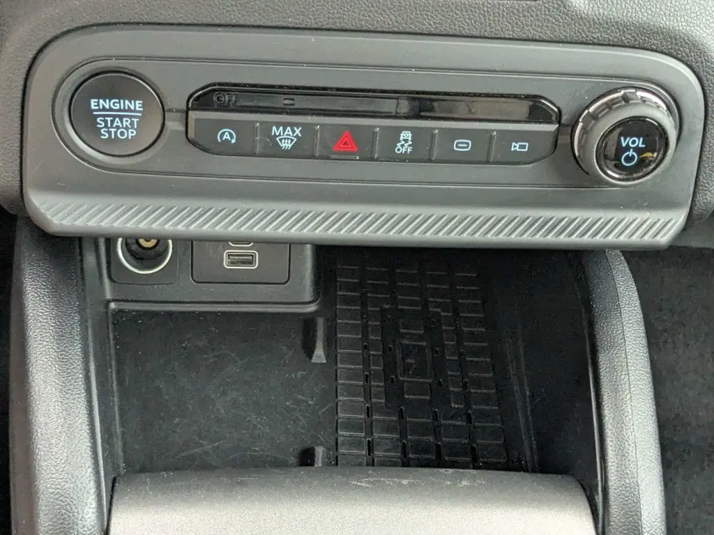 2025 Ford Bronco - $24,988