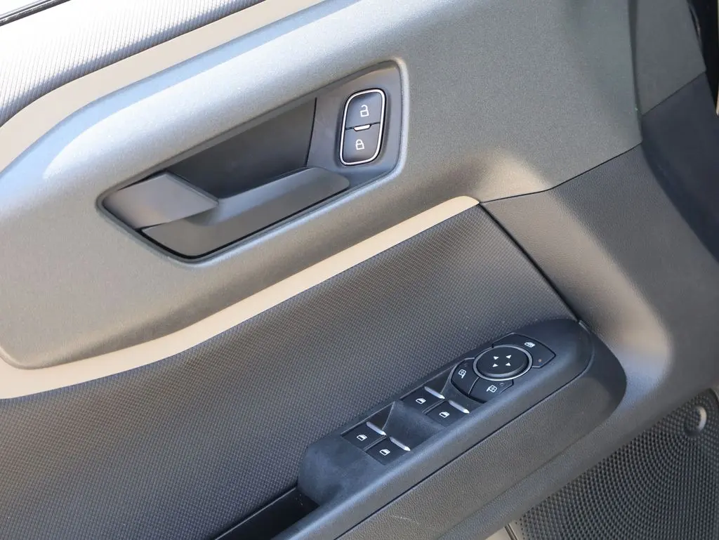 2025 Ford Bronco - $24,759