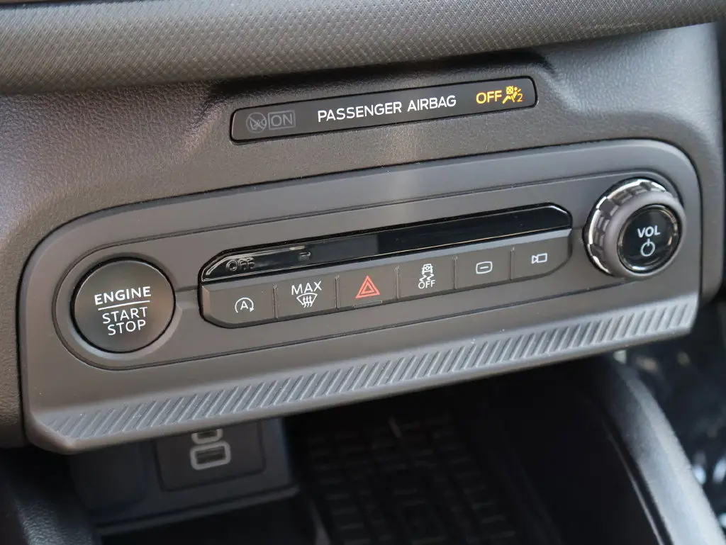 2025 Ford Bronco - $24,759