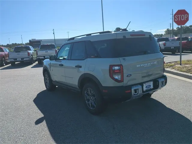 2025 Ford Bronco - $27,589