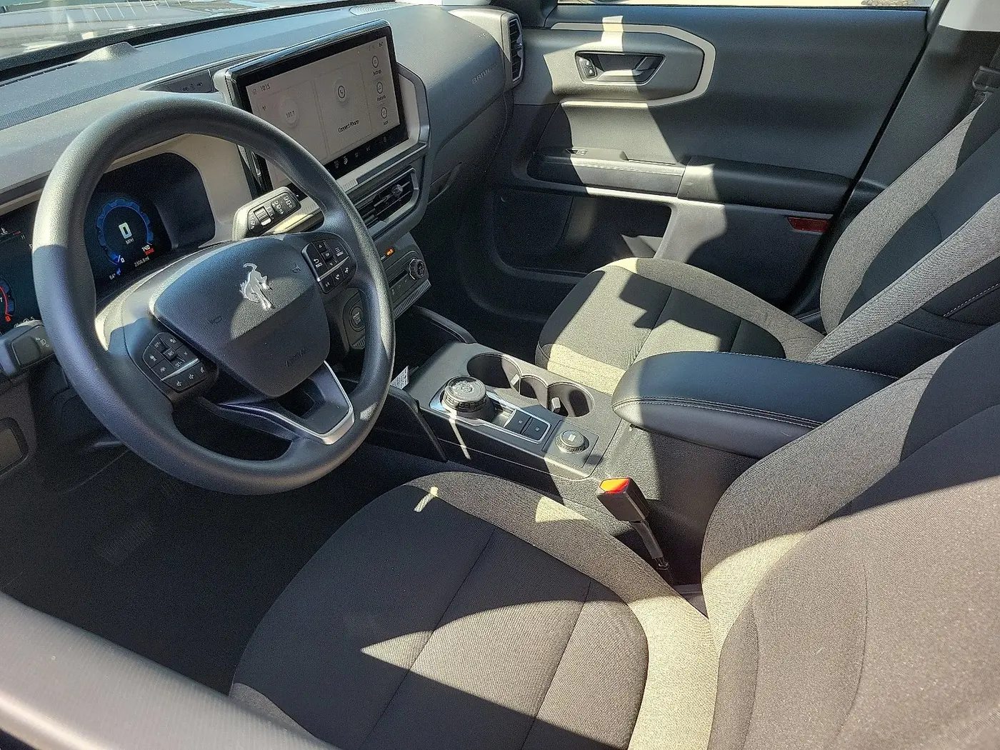 2025 Ford Bronco - $33,860