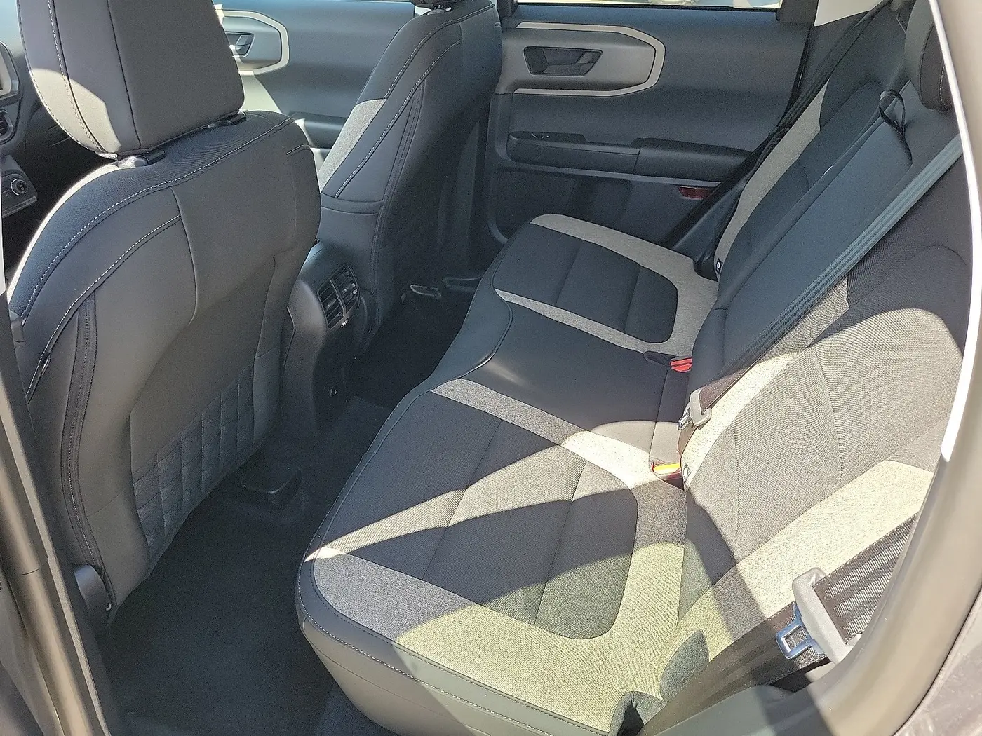 2025 Ford Bronco - $33,860