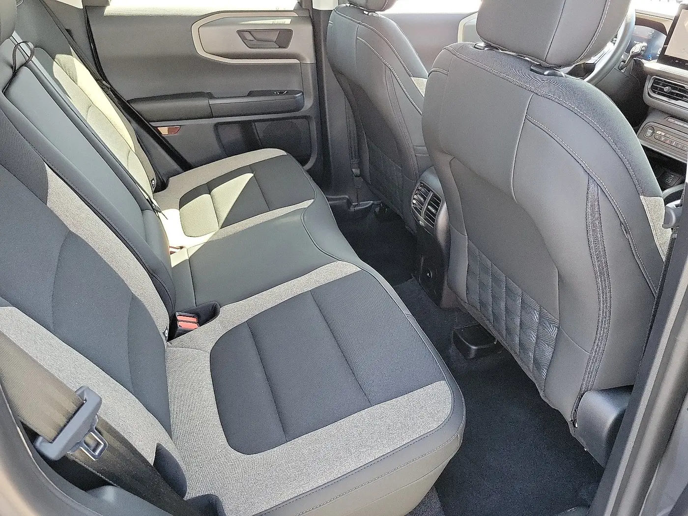 2025 Ford Bronco - $33,860