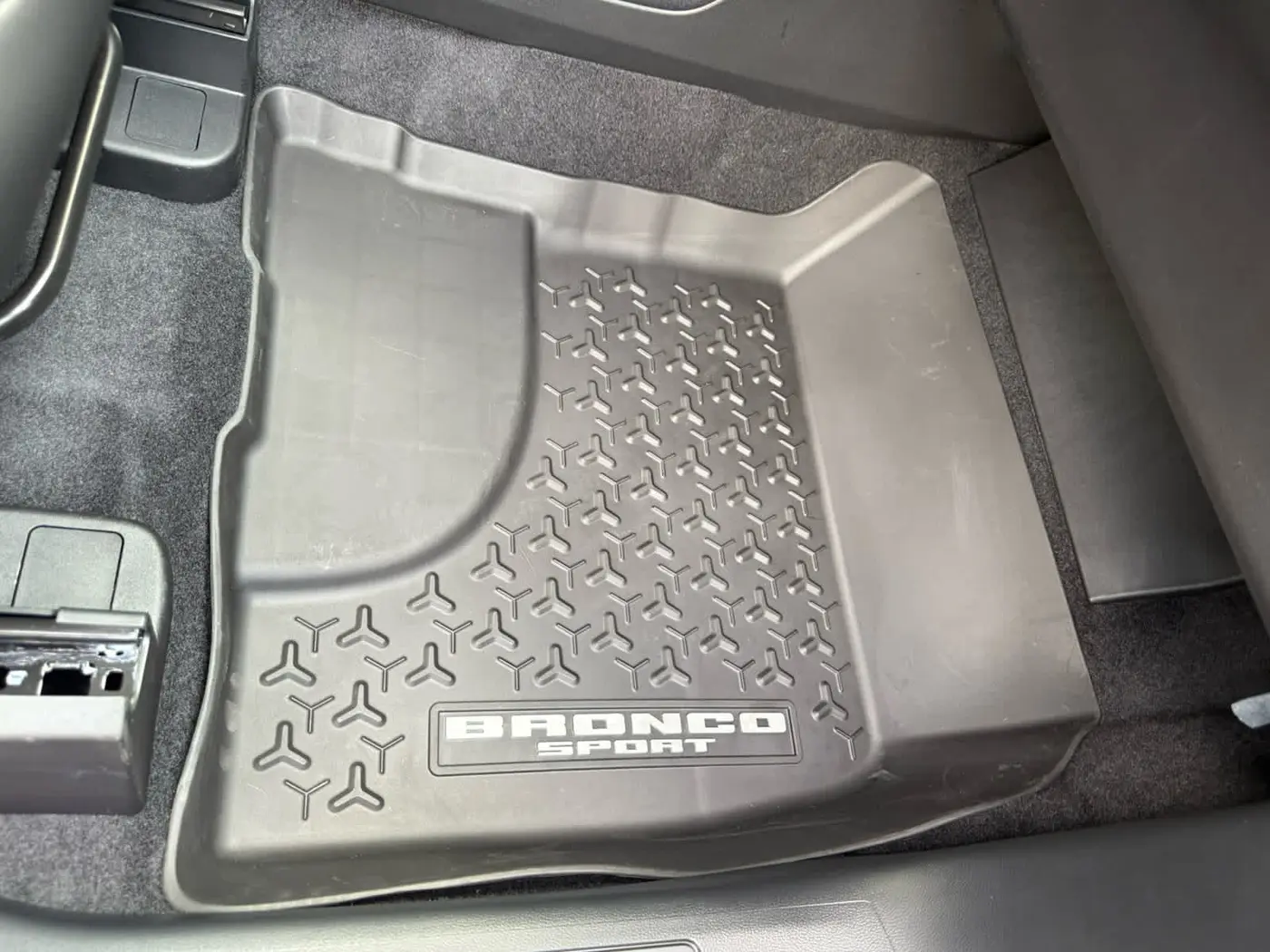 2026 Ford Bronco - $32,977