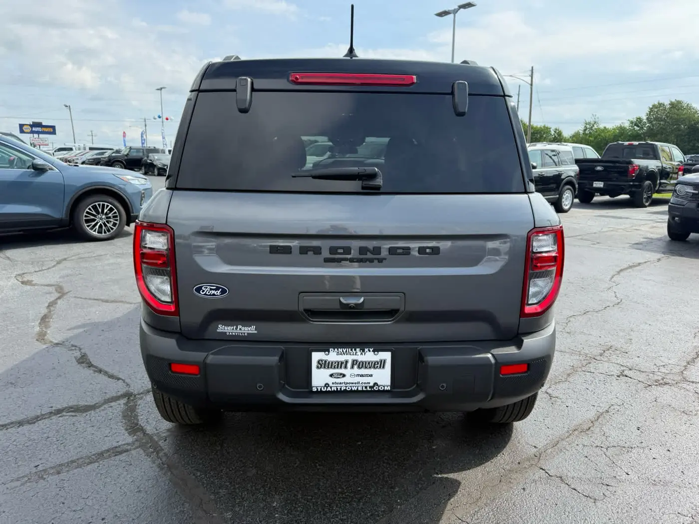 2026 Ford Bronco - $32,977