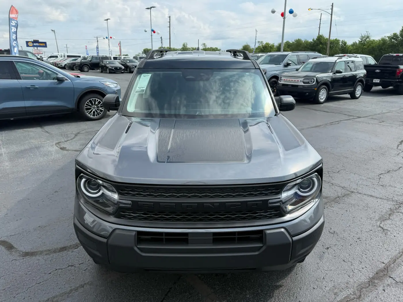 2026 Ford Bronco - $32,977