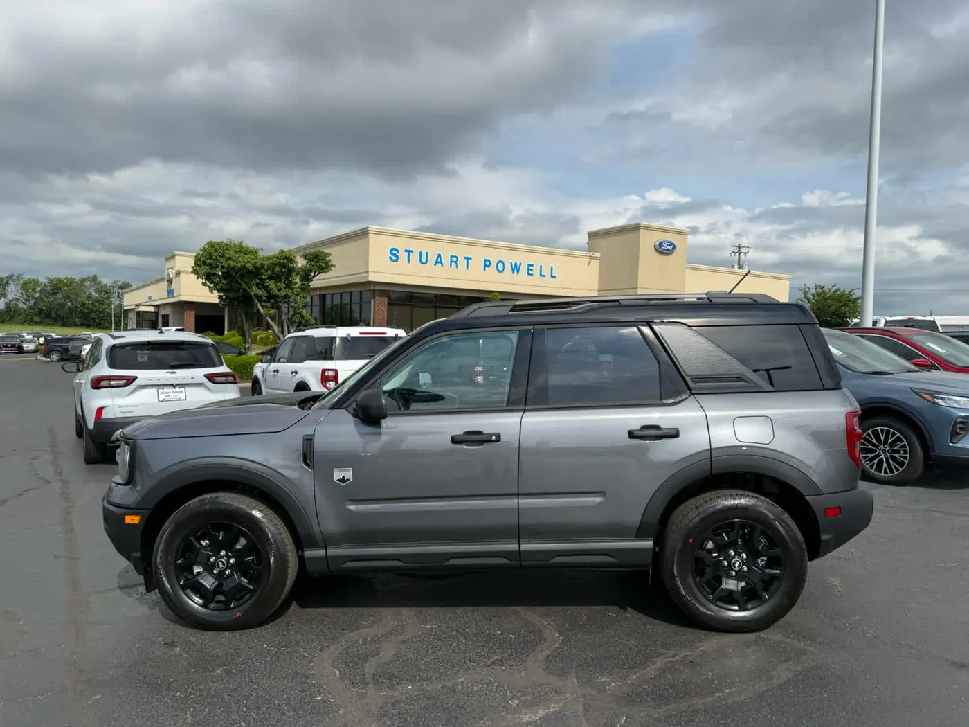 2026 Ford Bronco - $32,977