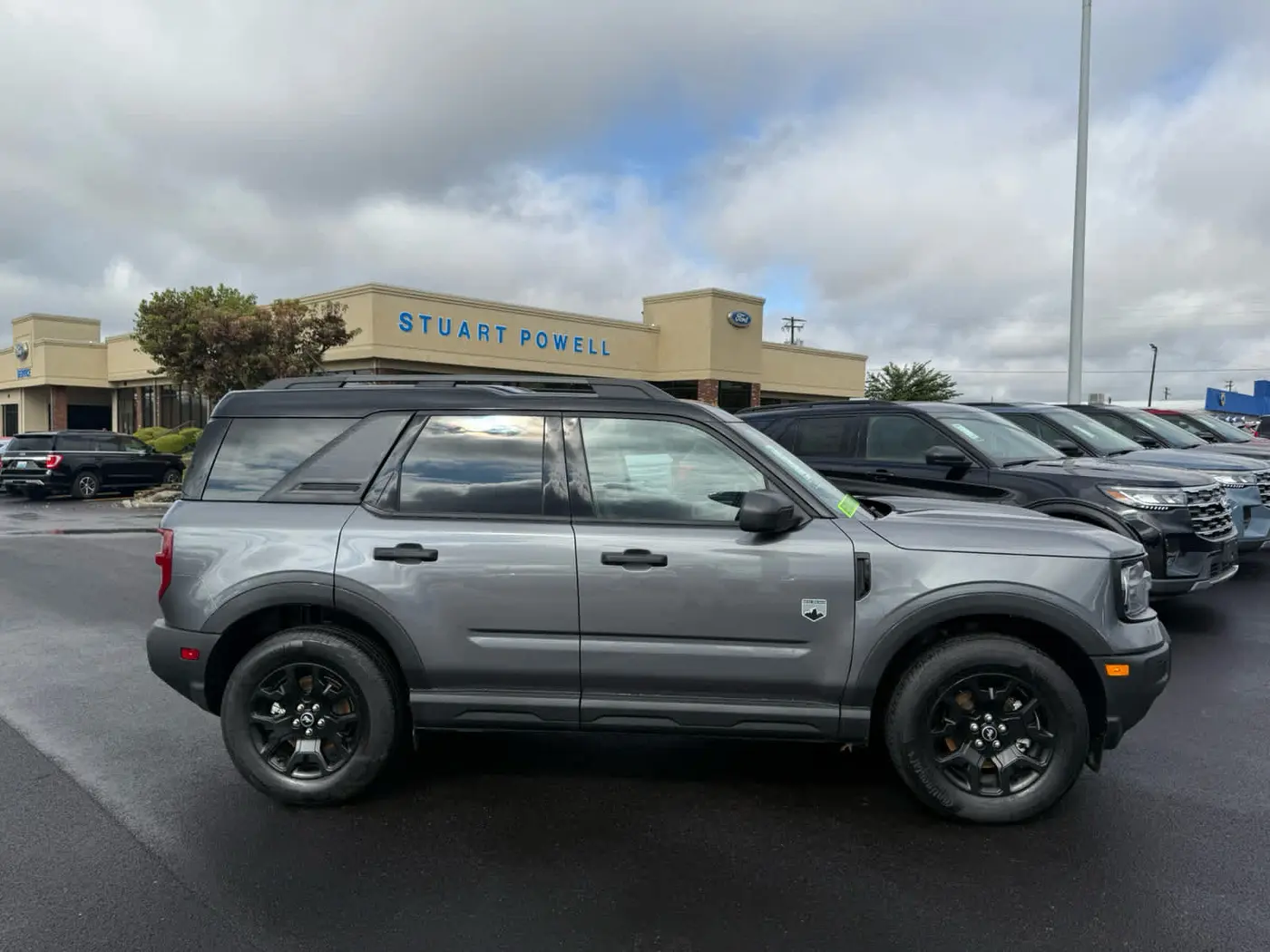 2026 Ford Bronco - $34,577