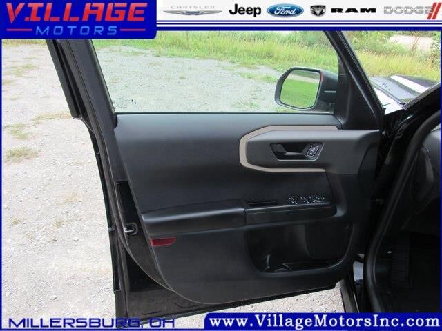 2025 Ford Bronco - $28,990
