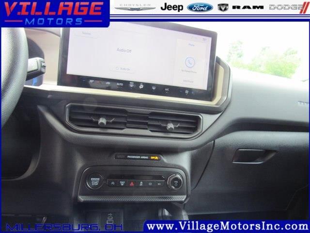 2025 Ford Bronco - $28,990