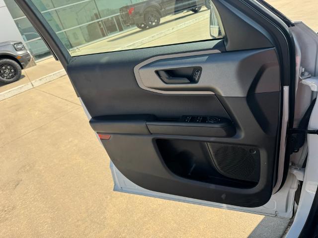 2025 Ford Bronco - $28,989