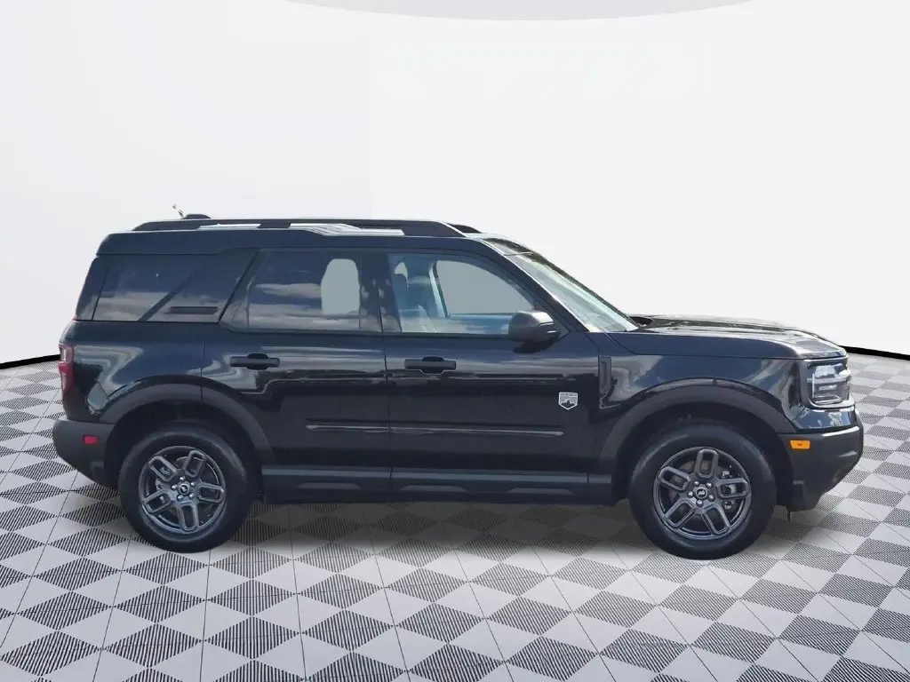 2025 Ford Bronco - $24,738