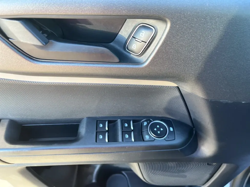 2025 Ford Bronco - $27,875