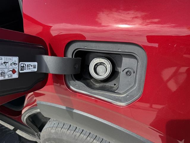 2025 Ford Bronco - $26,998