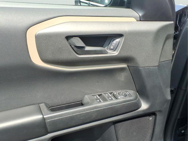 2025 Ford Bronco - $27,200