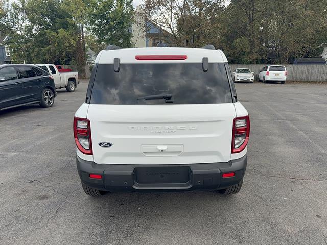 2026 Ford Bronco - $31,990