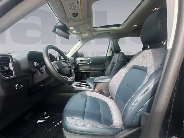 2023 Ford Bronco - $27,900