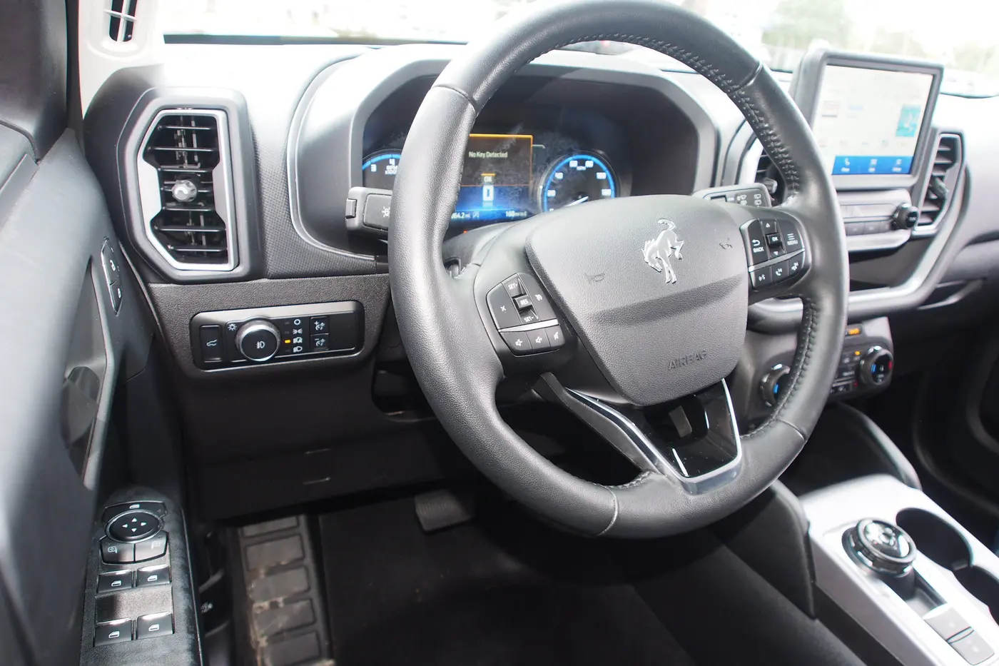 2023 Ford Bronco - $28,103