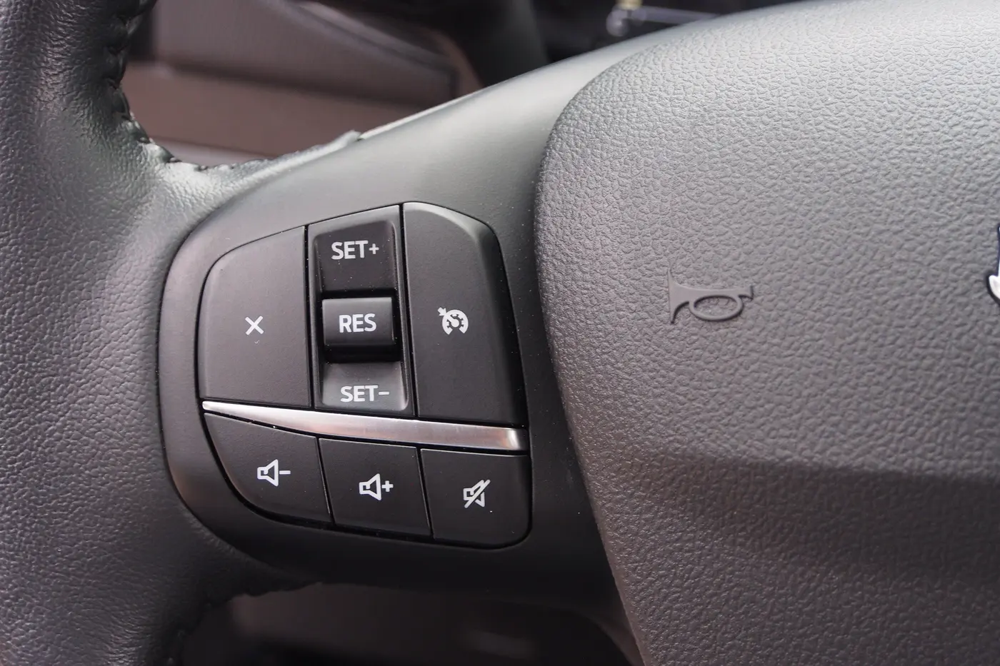 2023 Ford Bronco - $28,103