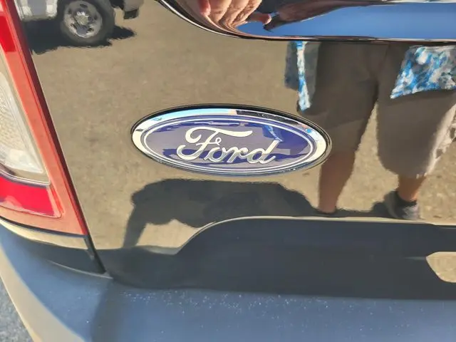2022 Ford Bronco - $21,909