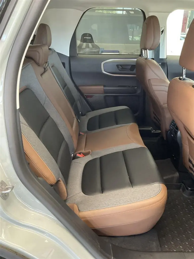 2024 Ford Bronco - $25,995