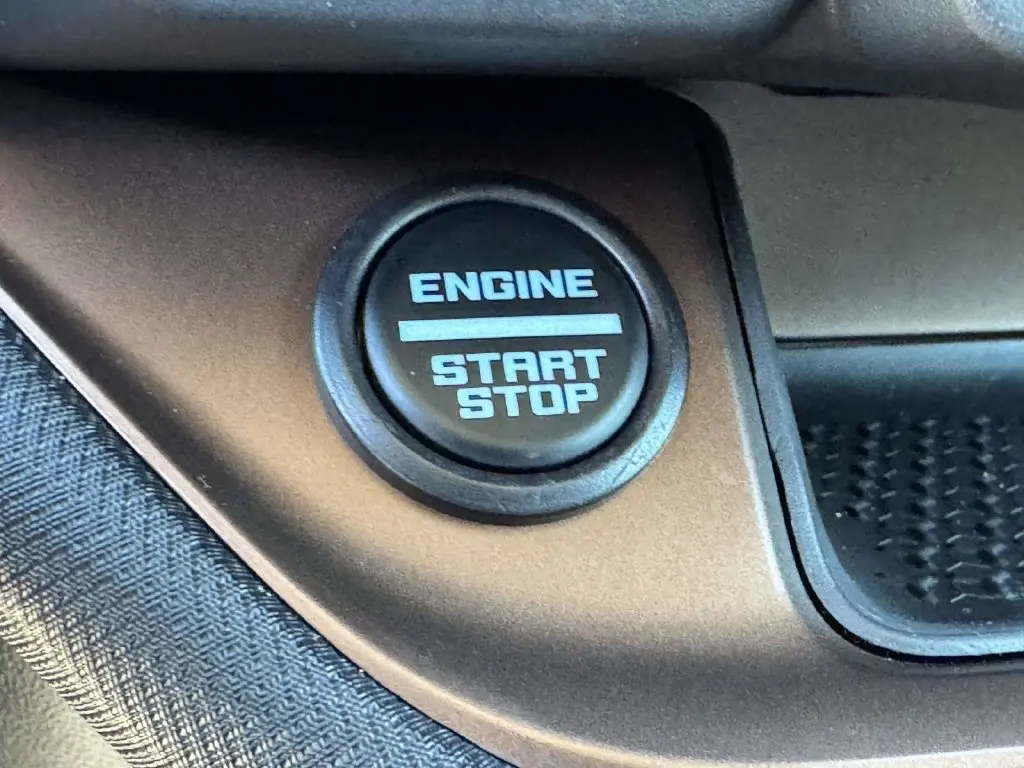 2024 Ford Bronco - $28,799