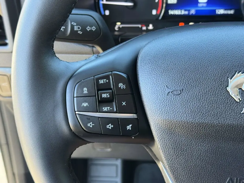 2024 Ford Bronco - $28,799